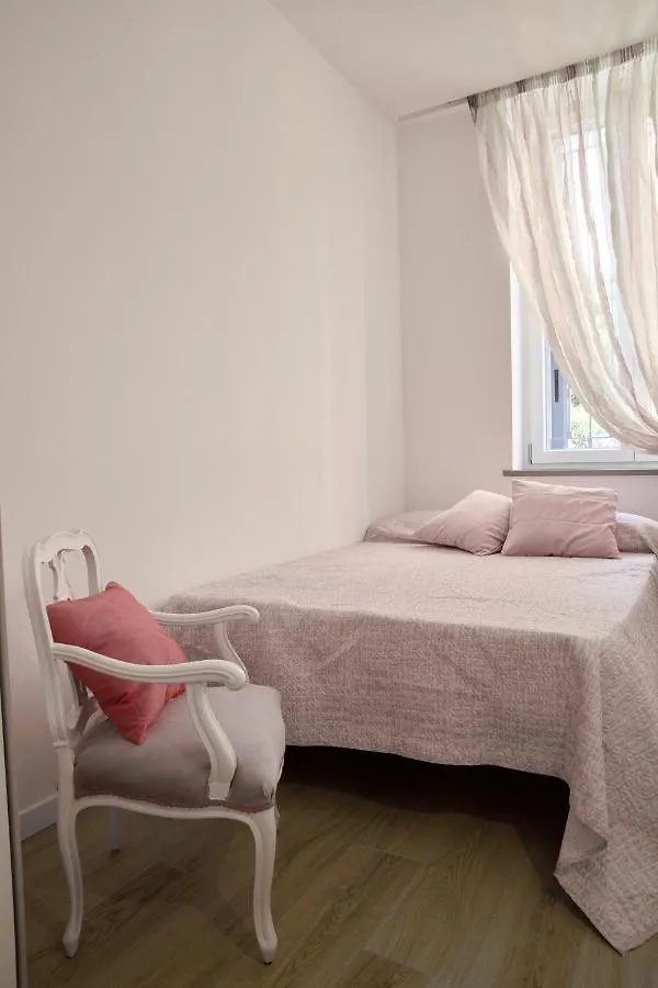 Xenia Apartments - Apartment In Fondazione Prada ميلان